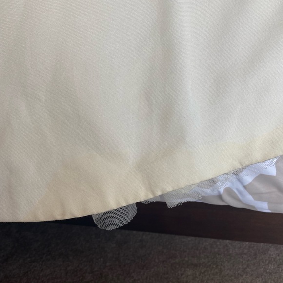 Nicole Miller Wedding Dress with sewn in crystal belt. Style is Dakota. - Picture 8 of 8